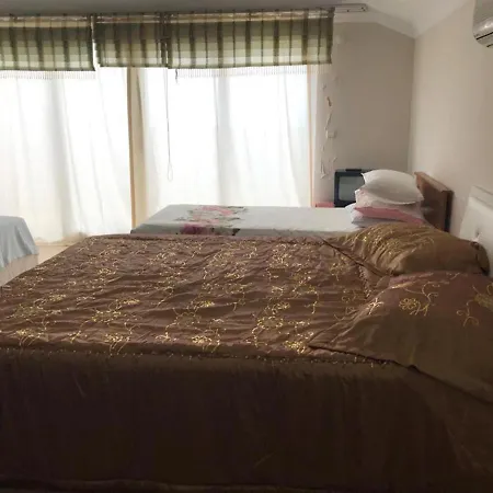 Kleopatra Nepur 5-Bedroom Villa In Alanya